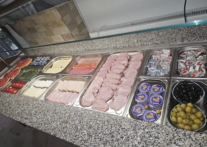 Roca Del Mar Hotel 3*