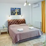 Roca Del Mar Hotel 3*