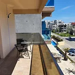 Roca Del Mar Năvodari