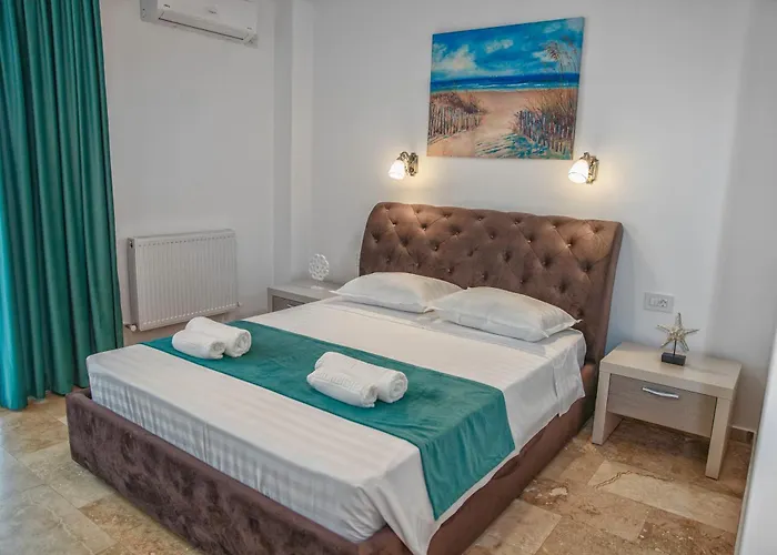 Roca Del Mar Hotel 3*